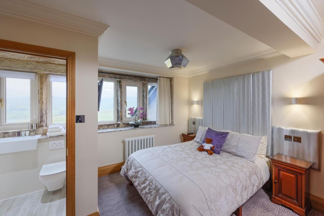 The Saddleworth Hotel Diggle Экстерьер фото